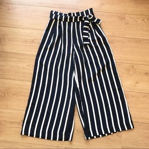 Zara Navy Blue White trousers